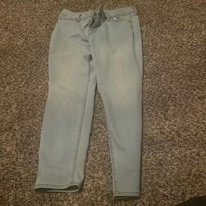Light blue super skinny old navy jeans size 12 short